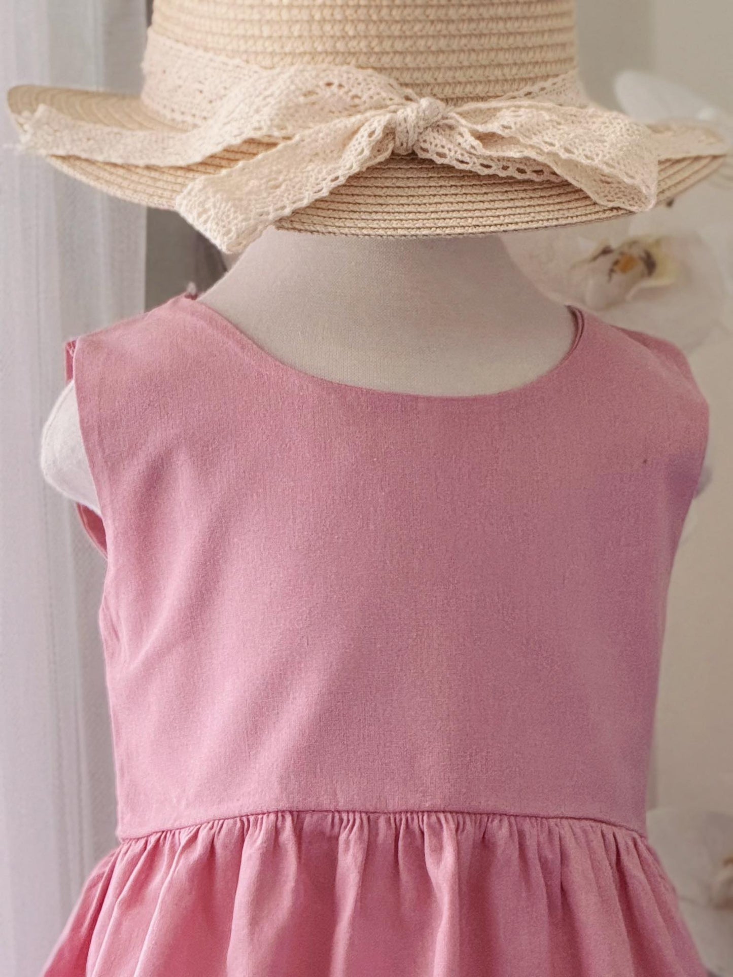 Cheenee Linen Dress in Pink
