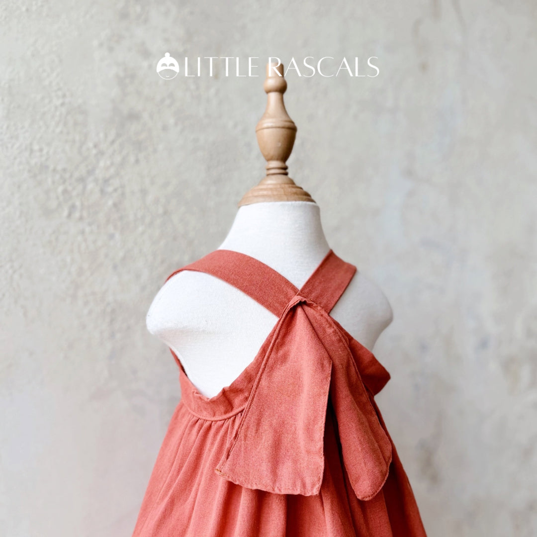 Amarah Linen Dress in Emerald Green