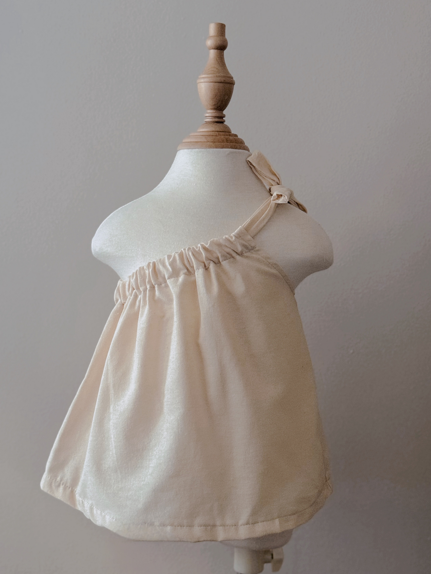 Amelia Linen Top in Cream