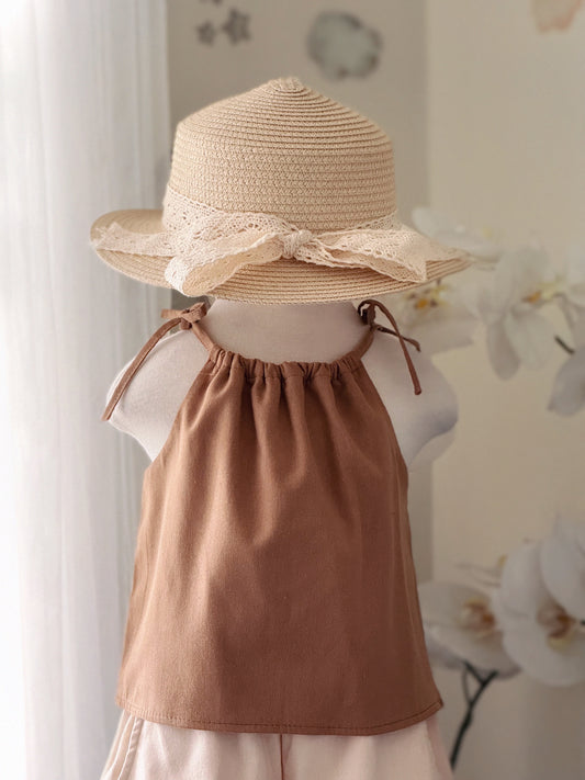 Ericka Linen Top in Mocha