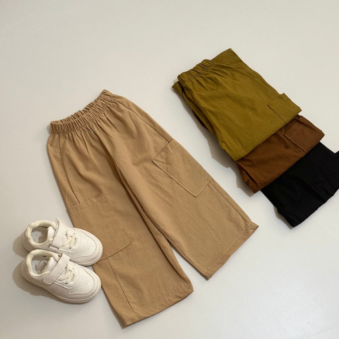Erick Wide Leg Linen Pants in Olive Green