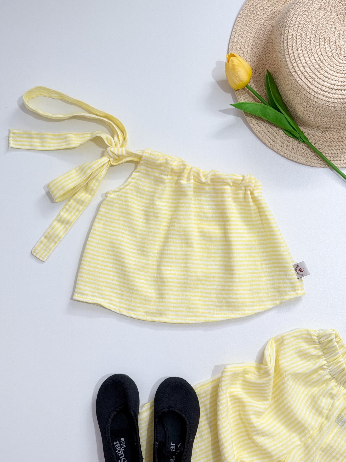 Amelia Solid Linen Stripes Top in Pastel Yellow