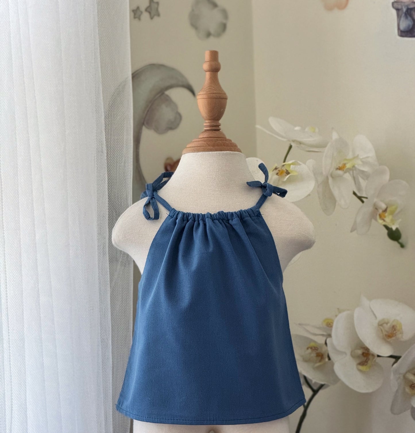 Ericka Linen Top in Dusty Blue