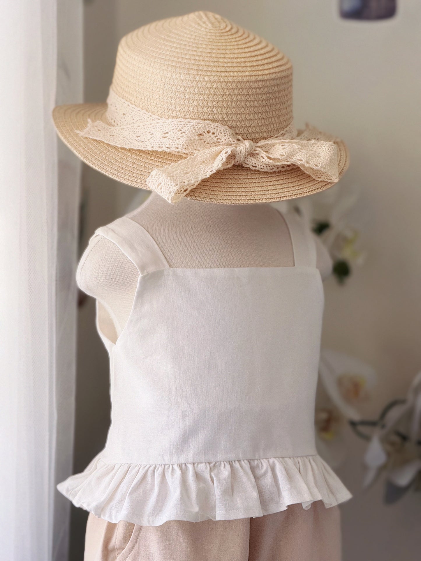 Leia Linen Top in White