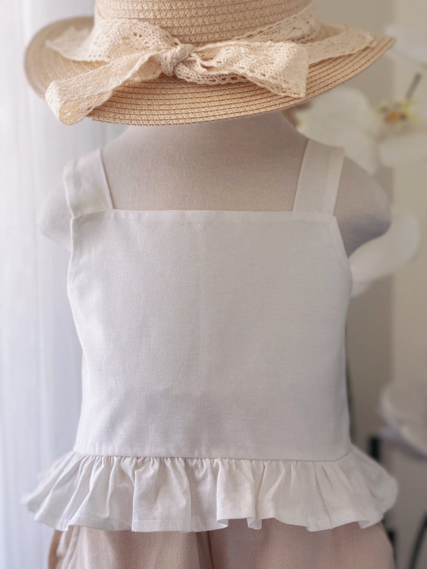 Leia Linen Top in White
