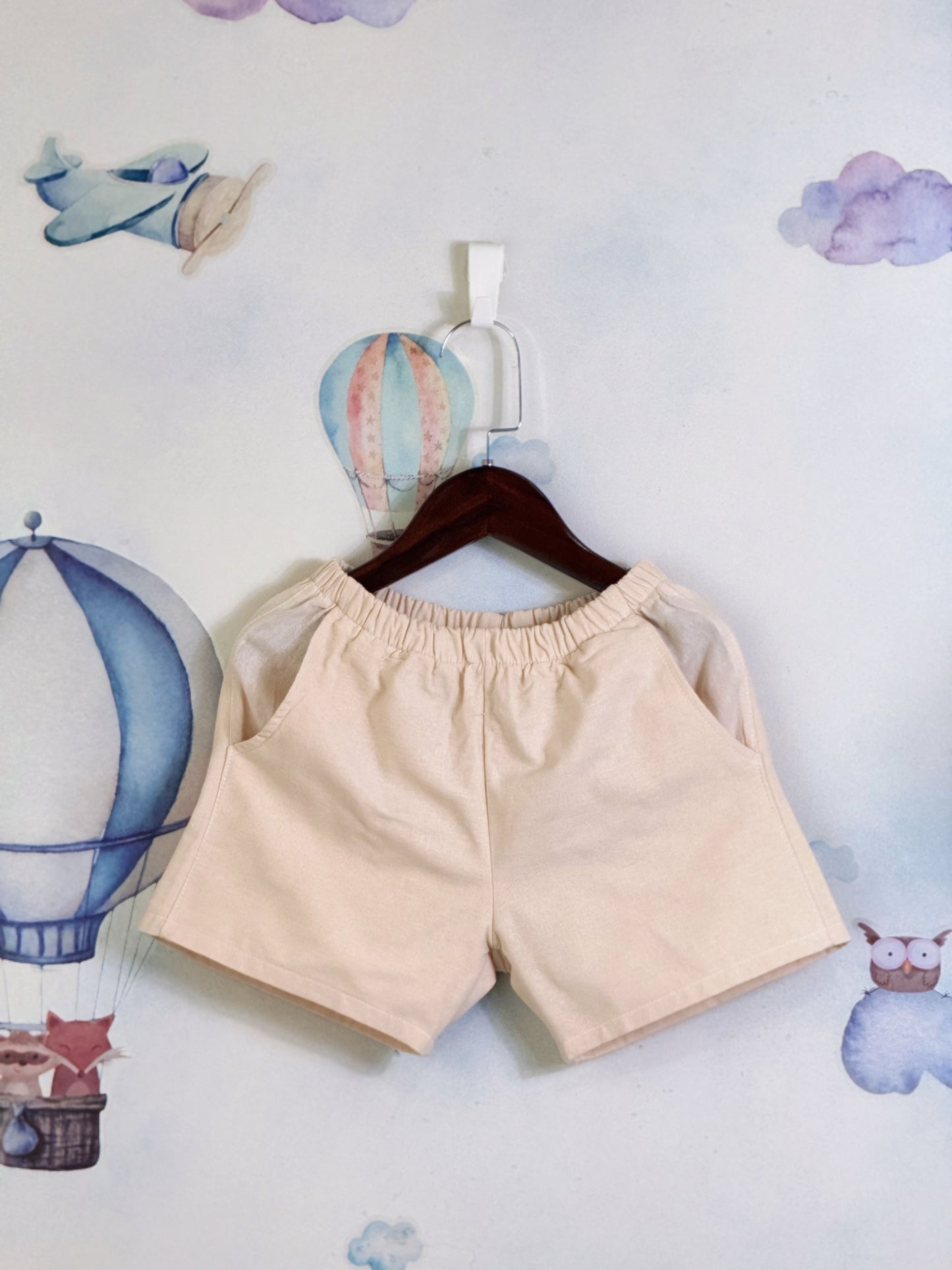 Ericka Linen Shorts in Cream