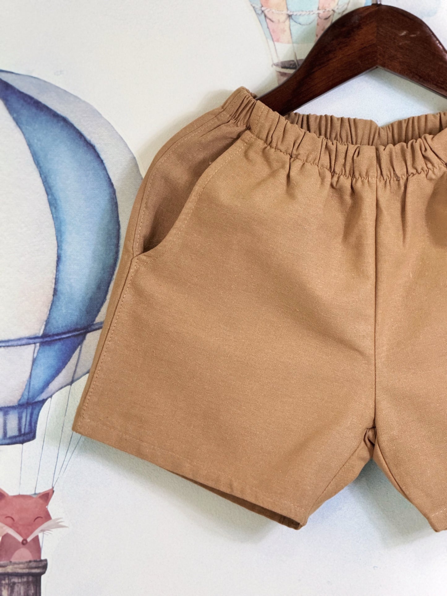 Ericka Linen Shorts in Mocha