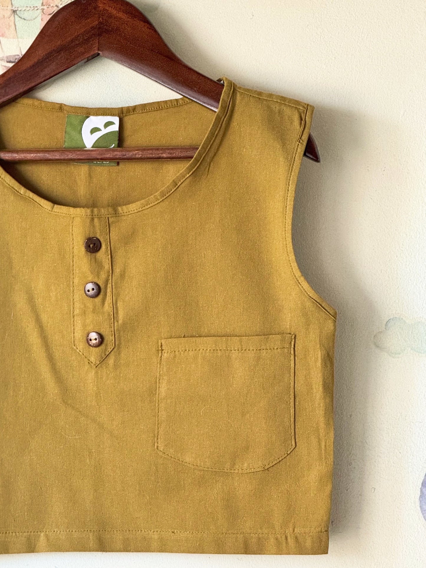 John Linen Top in Olive Green