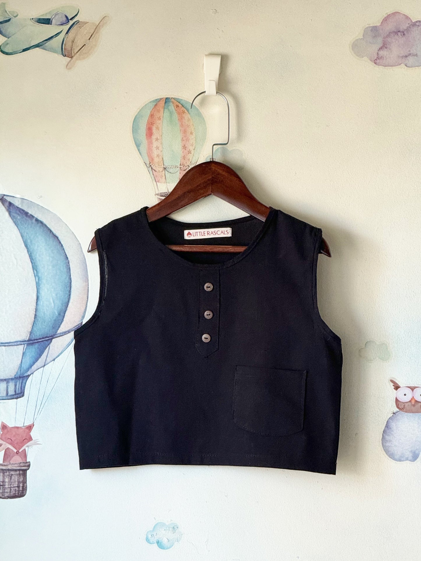 John Linen Top in Black