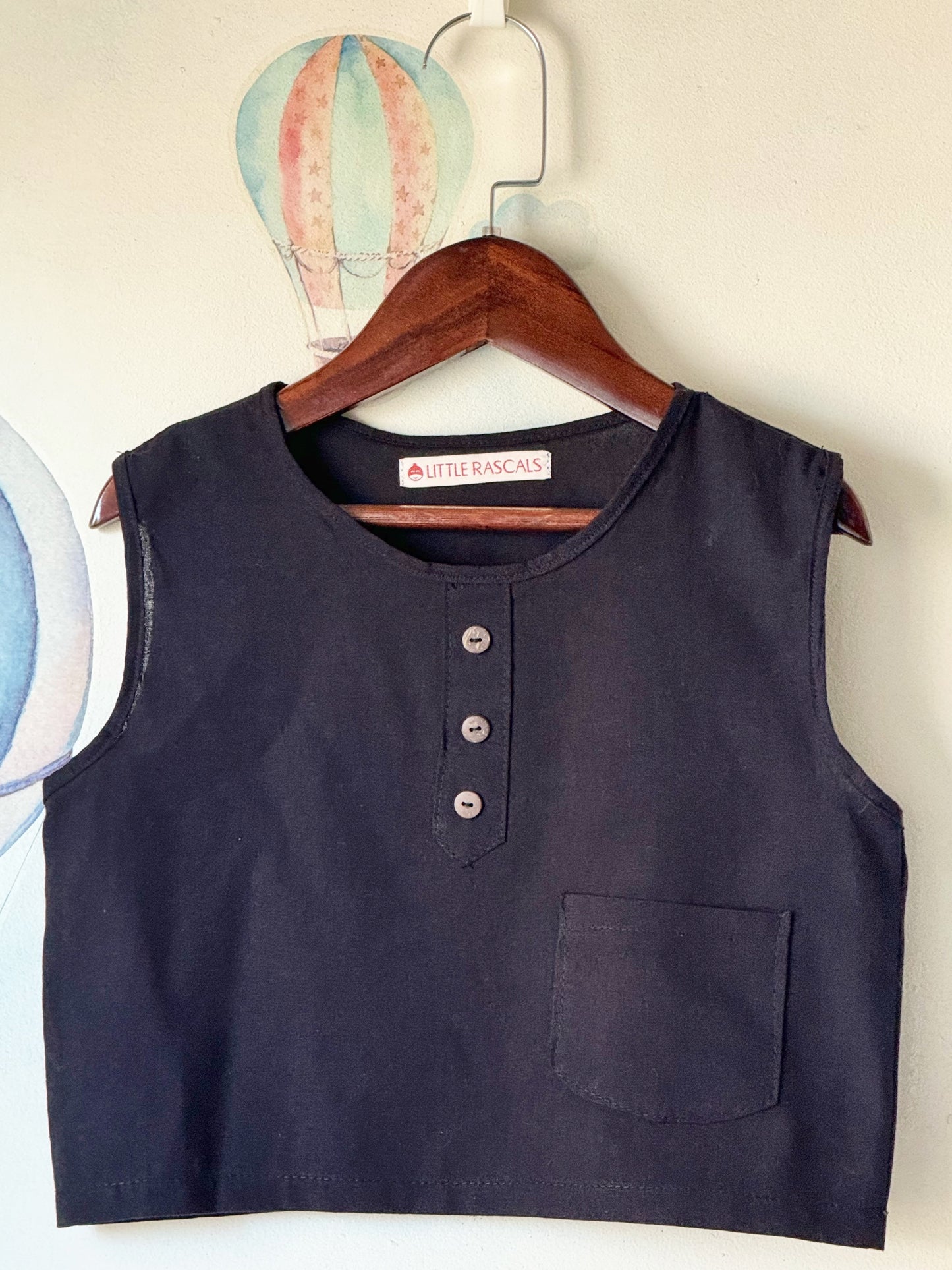 John Linen Top in Black