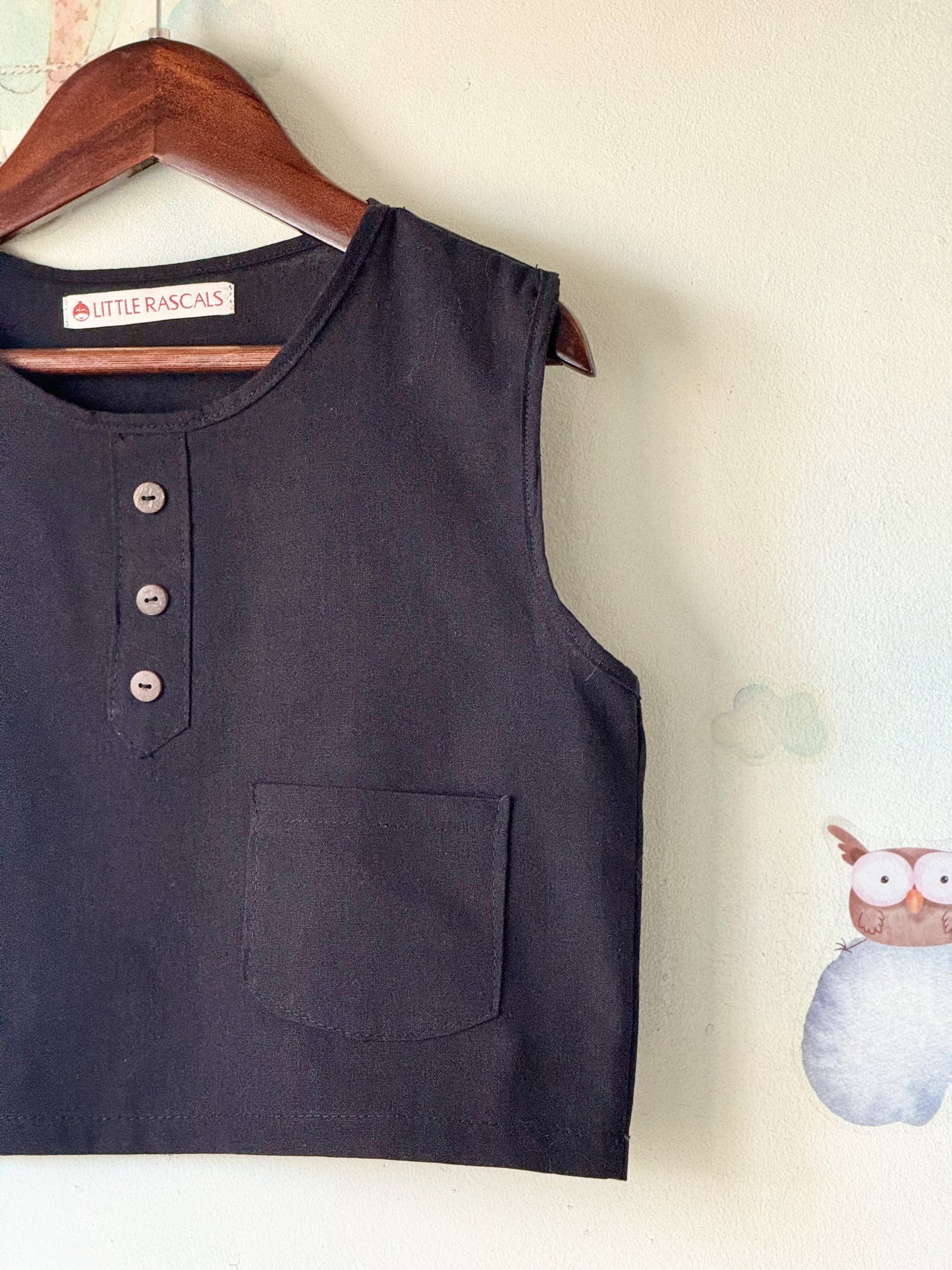 John Linen Top in Black