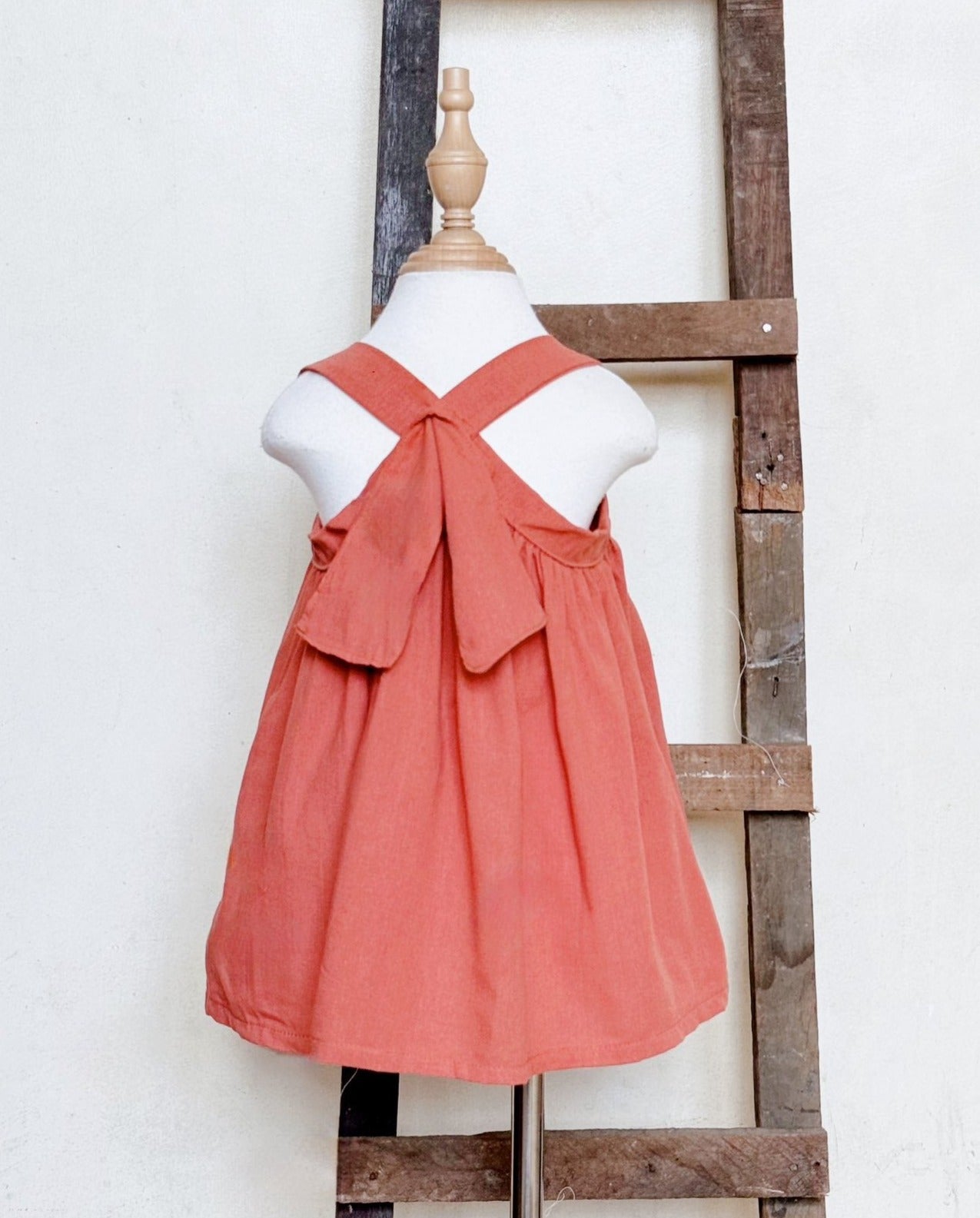 Amarah Linen Dress in Emerald Green