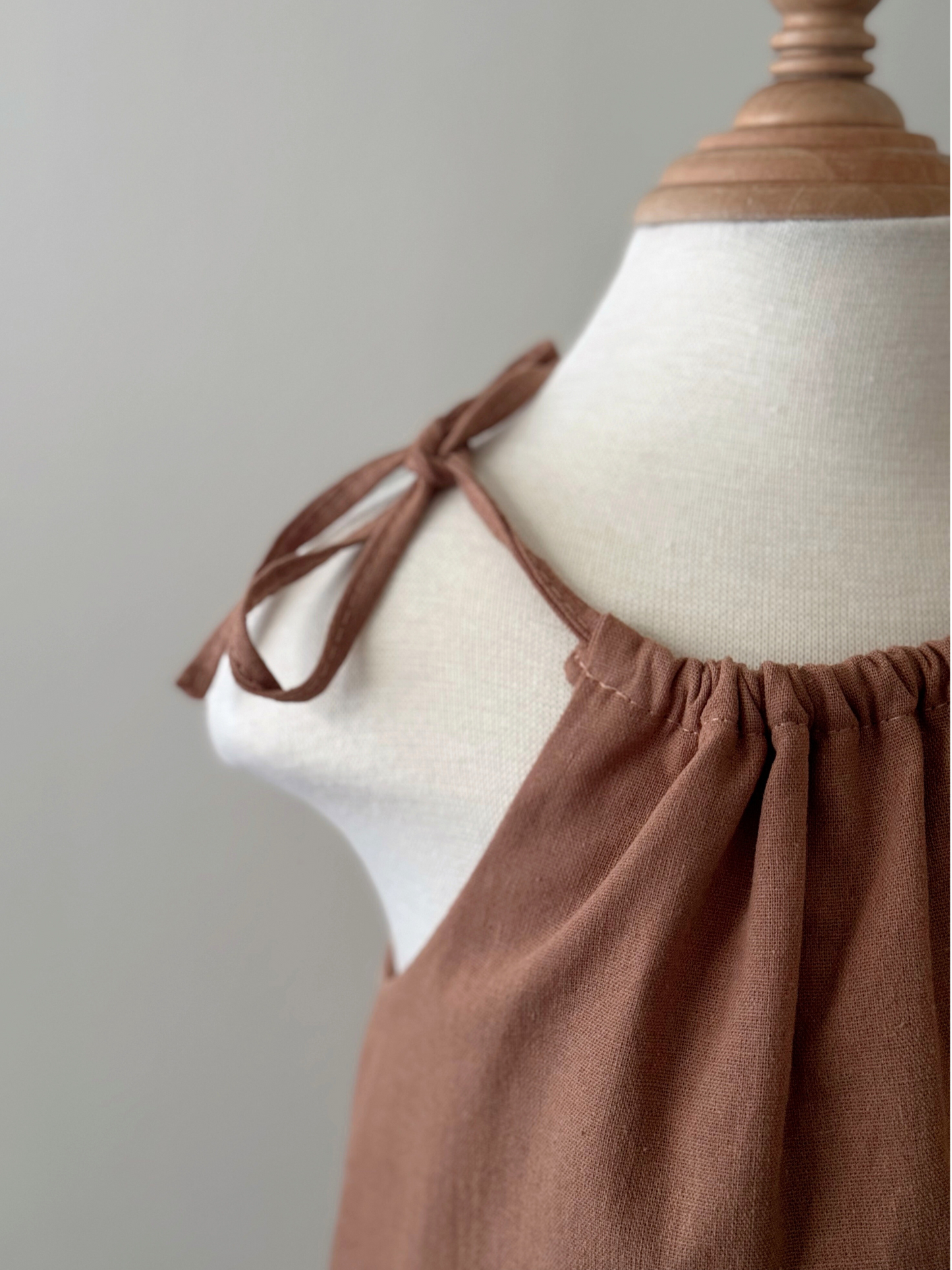 Ericka Linen Top in Camel