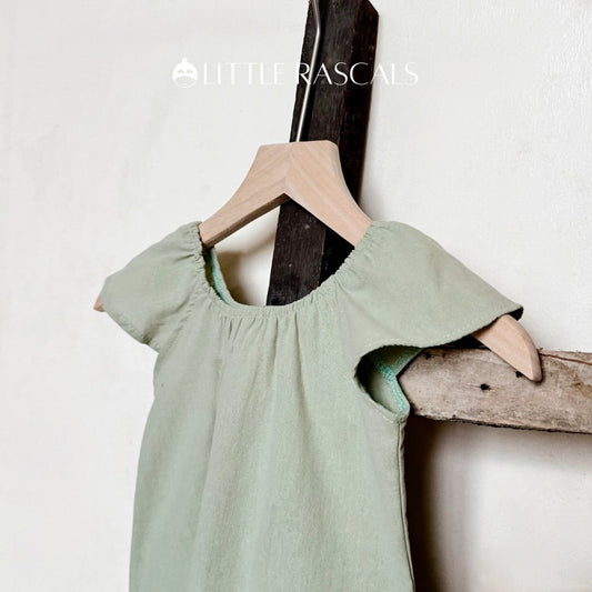 Ana Linen Top in Sage