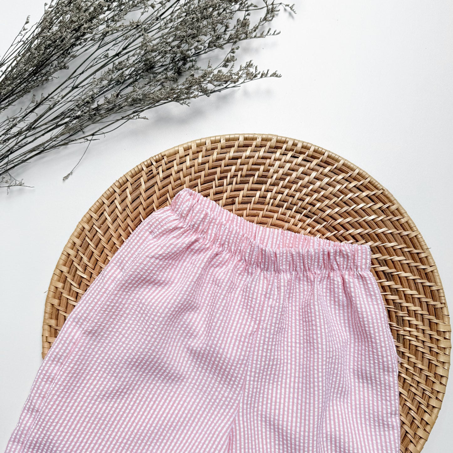 Isabel Seer Sucker Pants in Pink