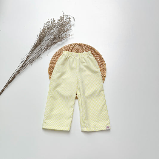 Isabel Seer Sucker Pants in Yellow