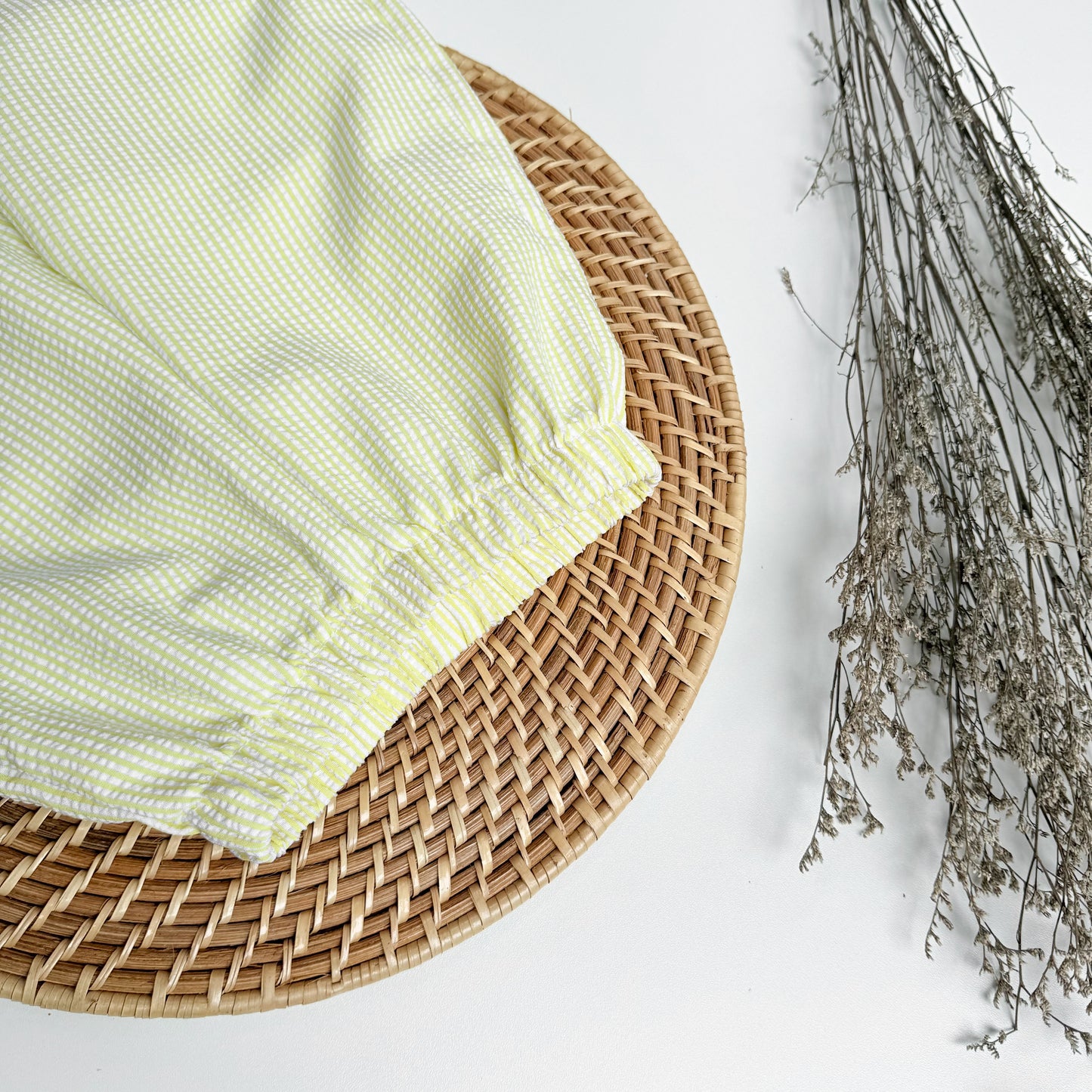 Isabel Seer Sucker Pants in Yellow