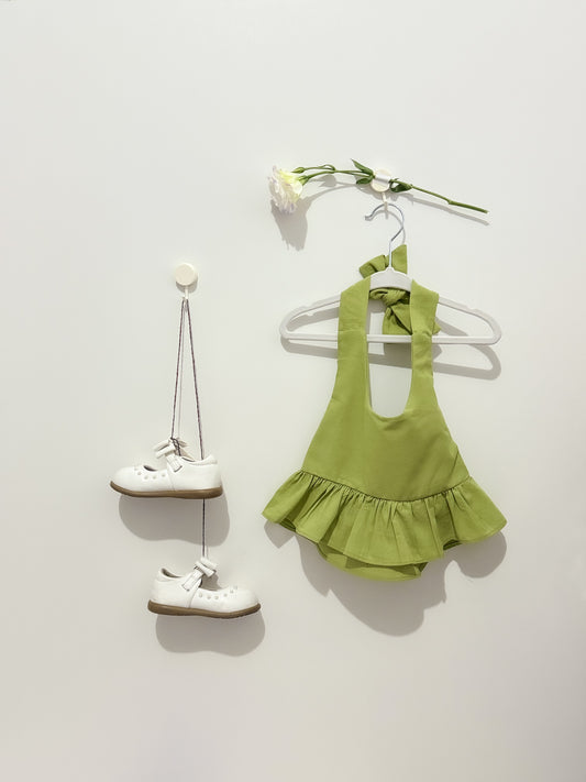 Maven Linen Top in Avocado Green