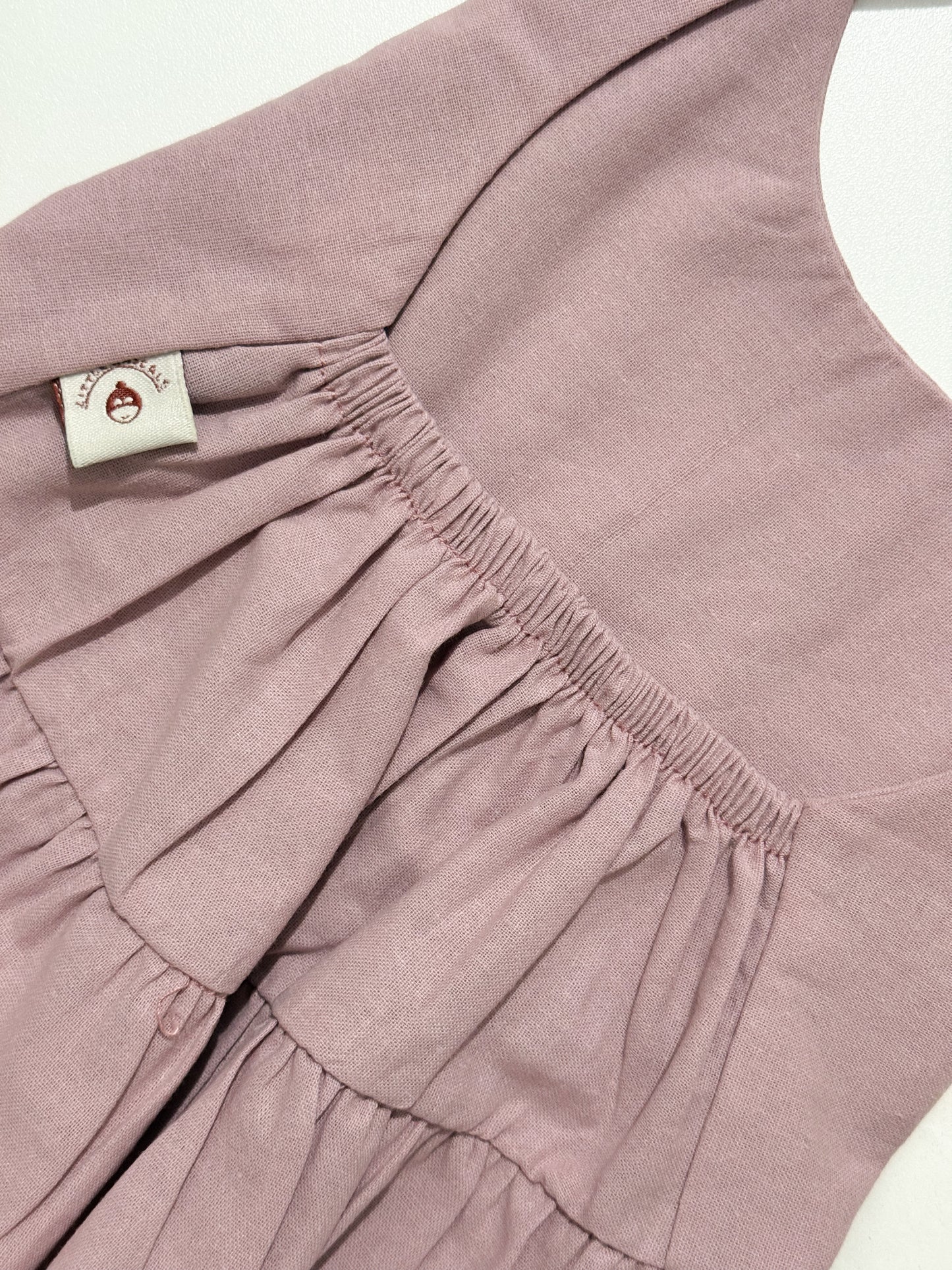 Maven Linen Top in Taupe