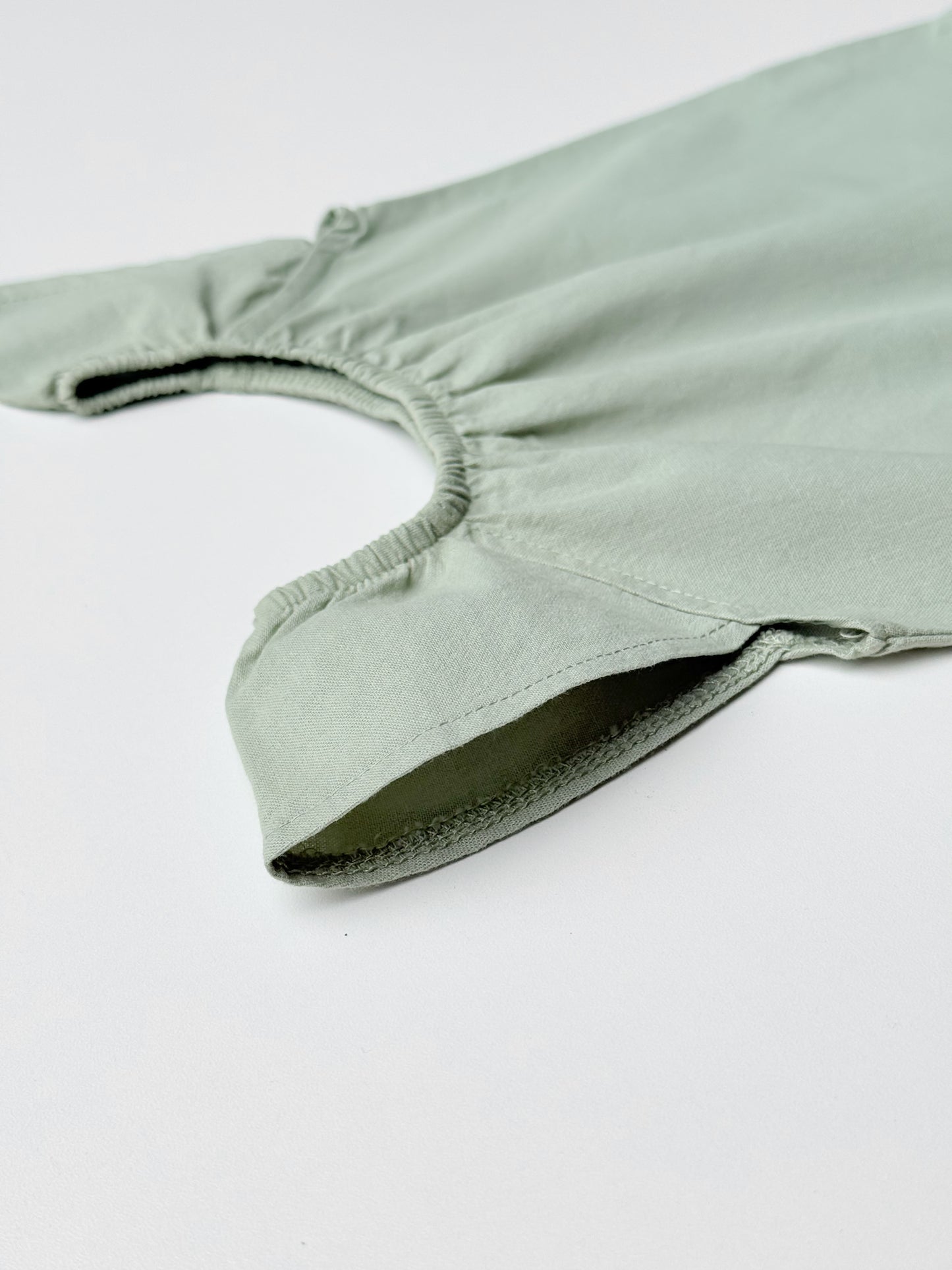 Ana Linen Top in Sage