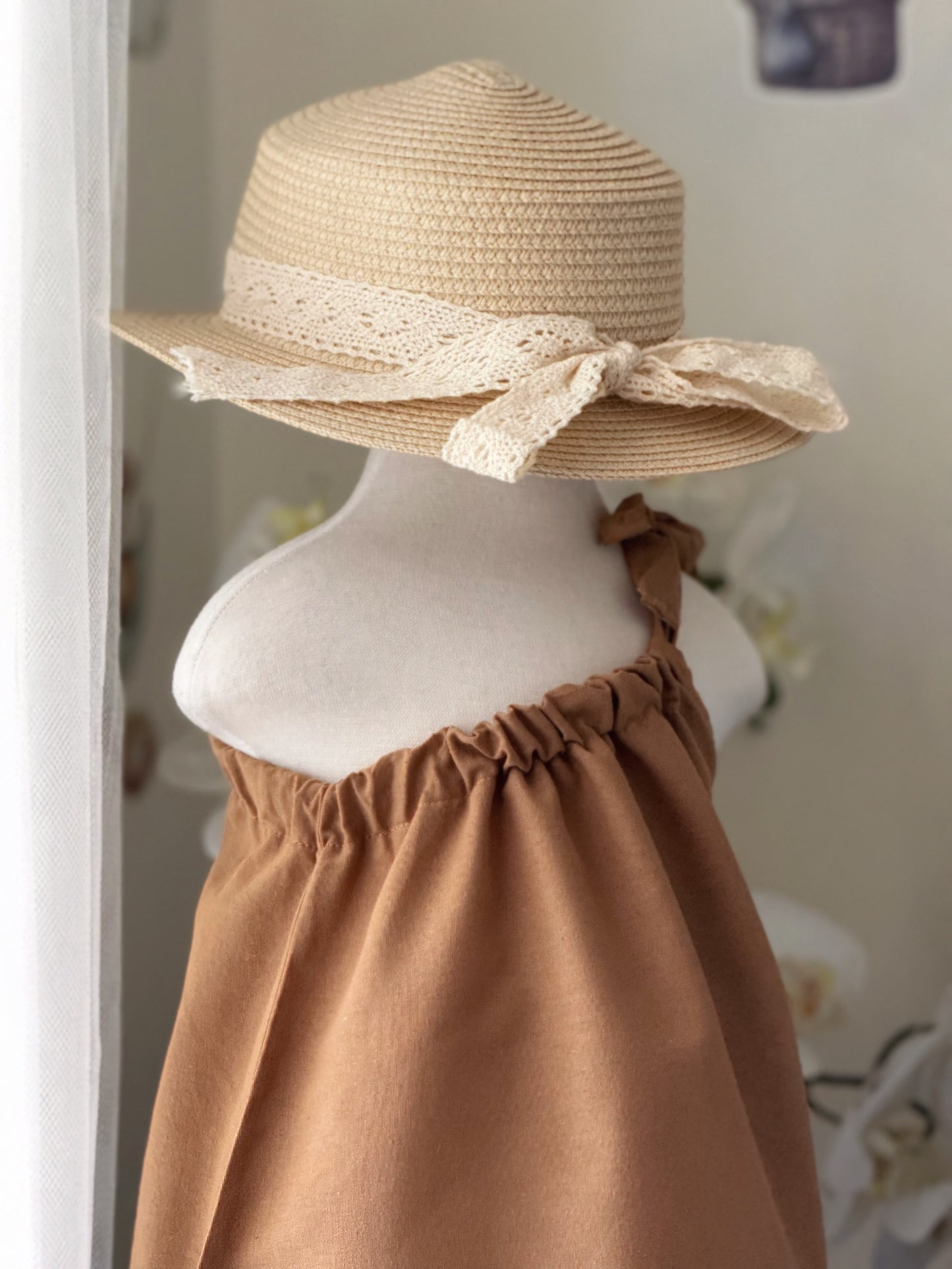 Amelia Linen Top in Mocha