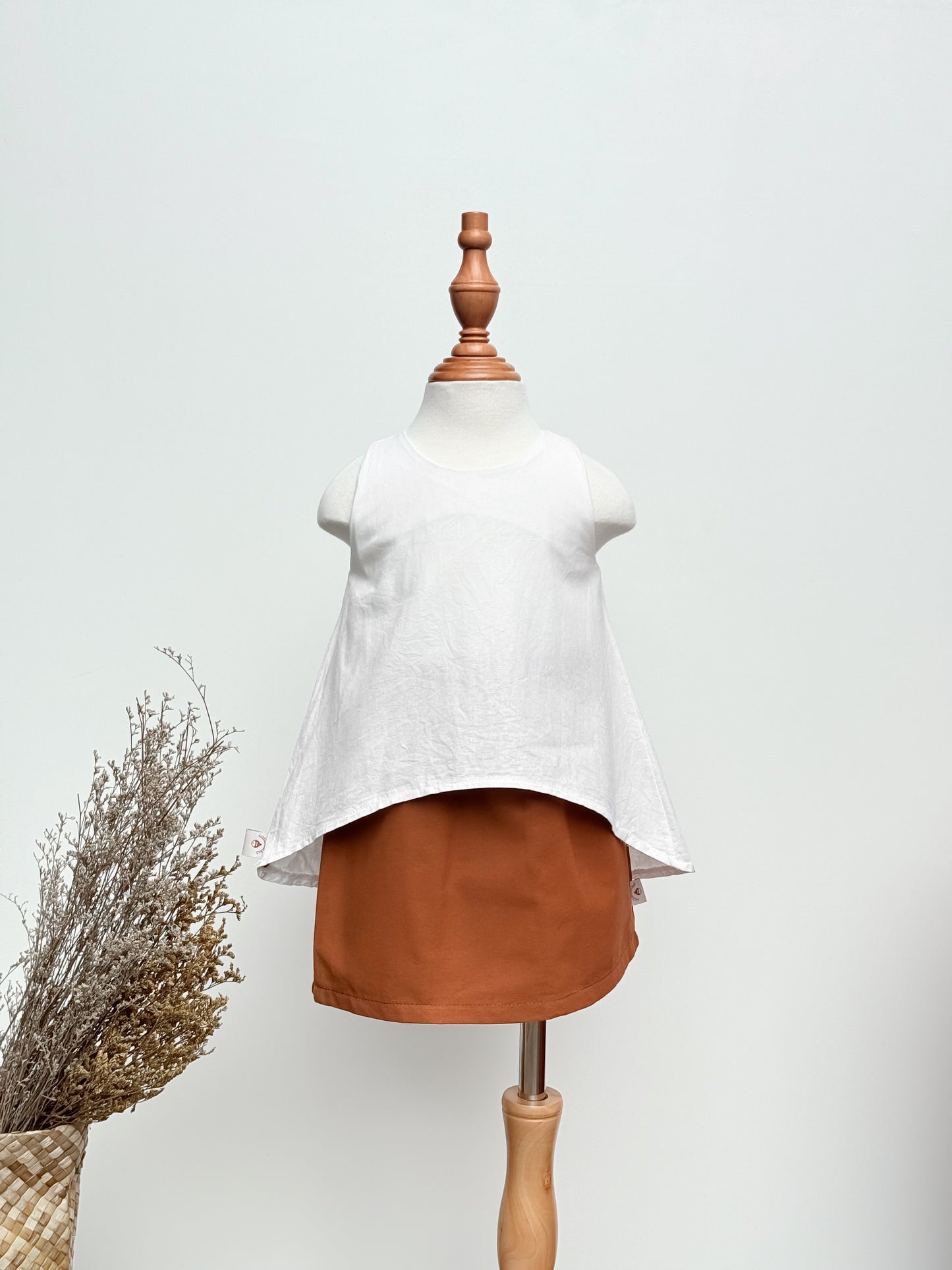 Coleen Linen Top Blouse in White