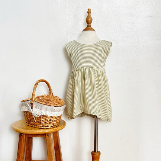 Shay Criss Cross Dress in Green