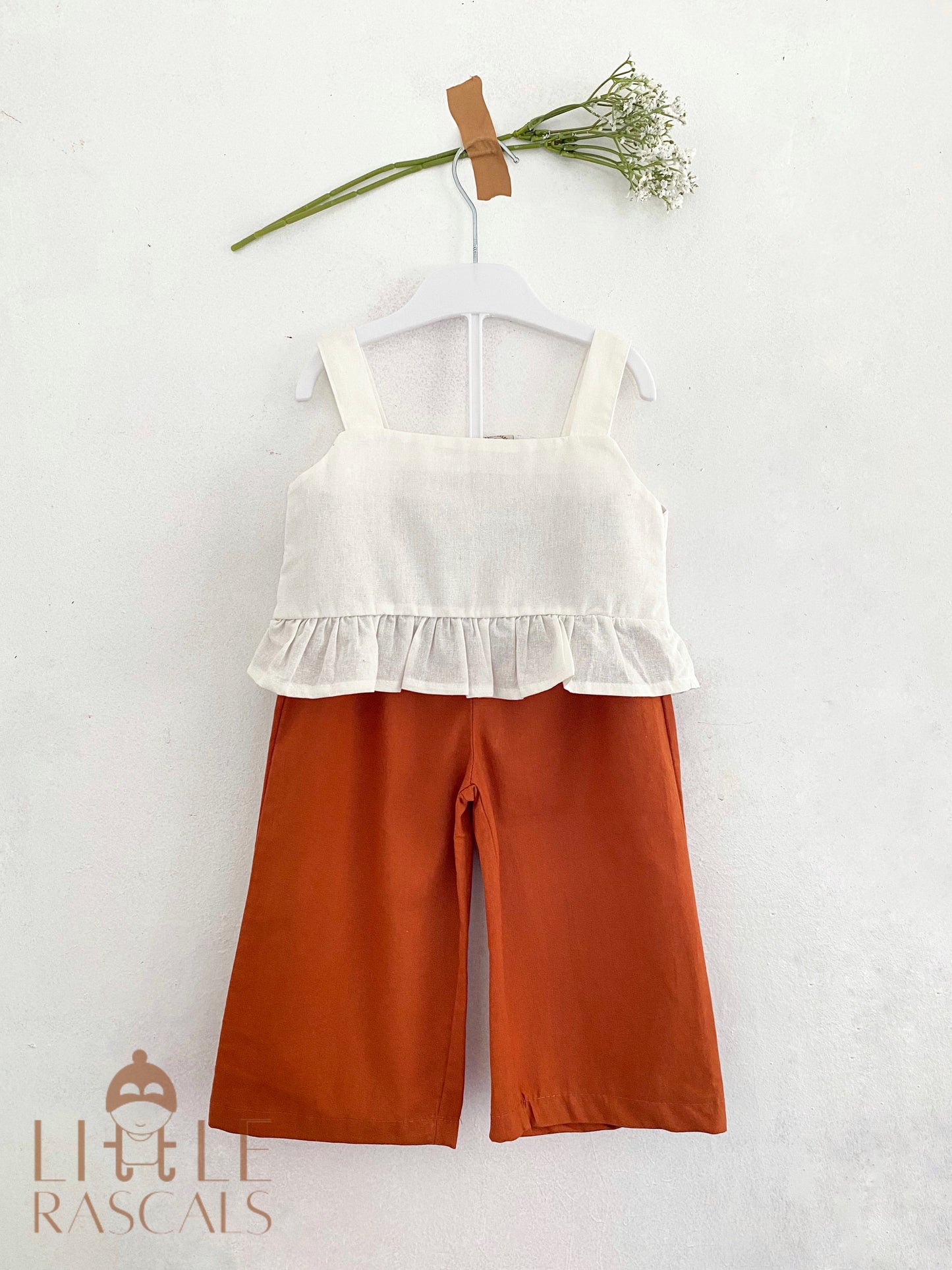 Leia White Top and Mary Linen Pants in Rust Set