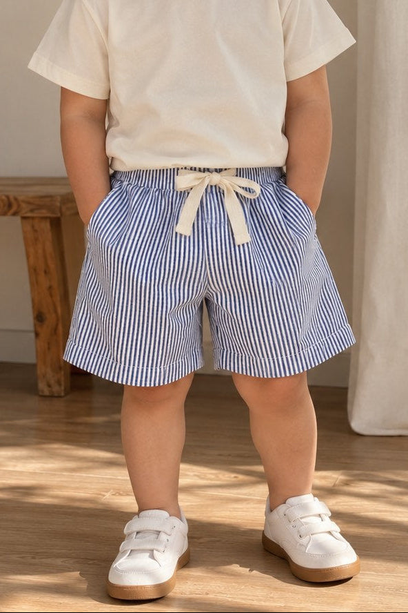 Genesis Seer Sucker Shorts in Grey Striped